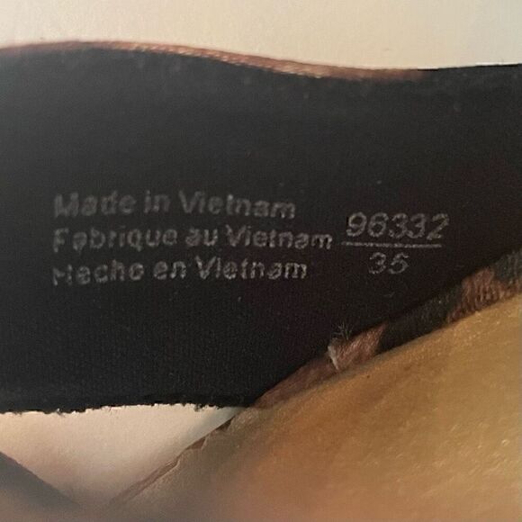 Predictions Wedge Sandal Leopard Print Stretchy Strap Black Size 7 Wide Fit NEW - Picture 8 of 9